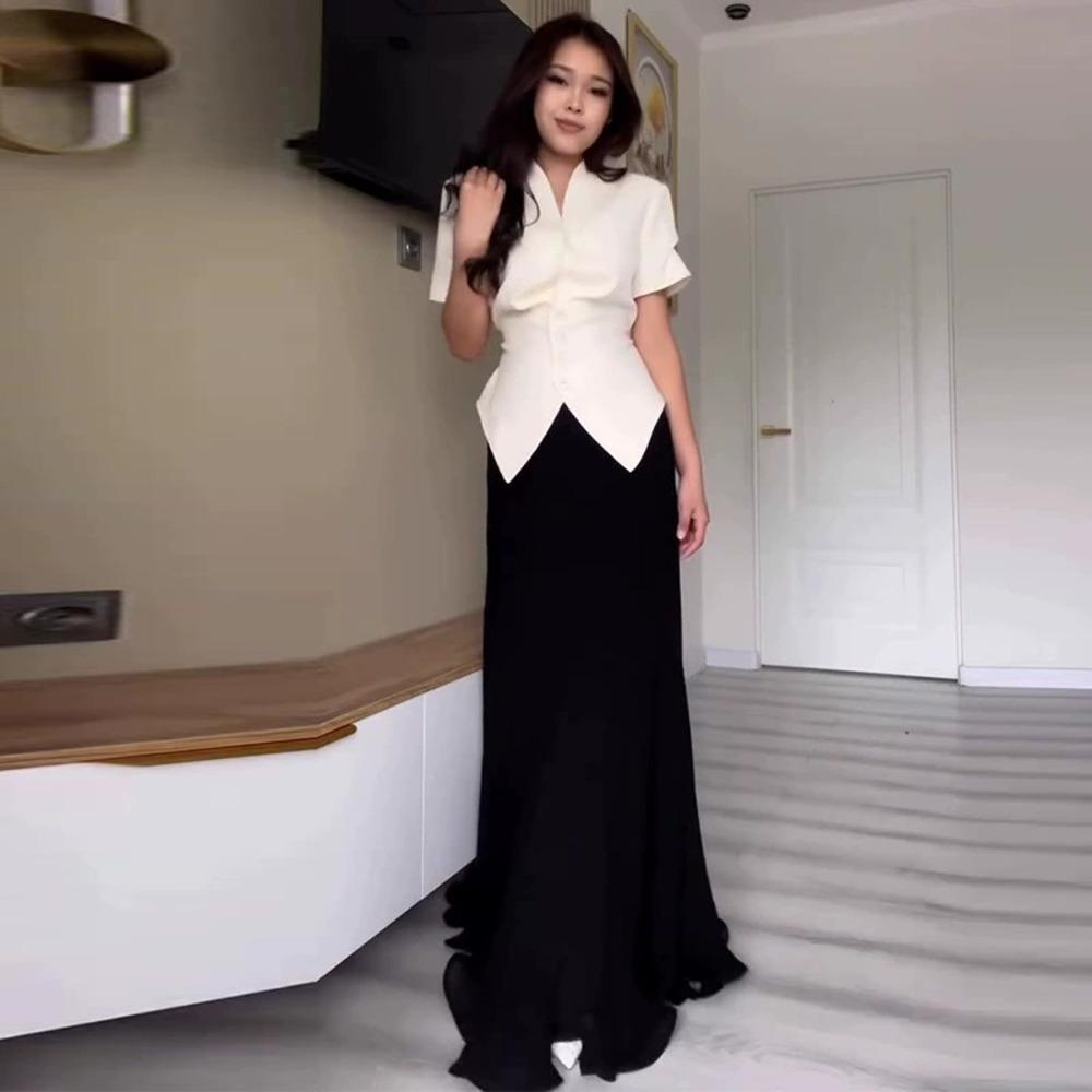 Forever 21 Summer Black White Contrast Waist Cinching Chic Dress Set